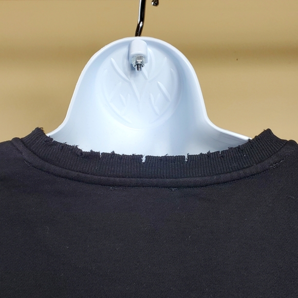 Golden Screen Print Cropped Sweatshirt - Picture 4 of 6